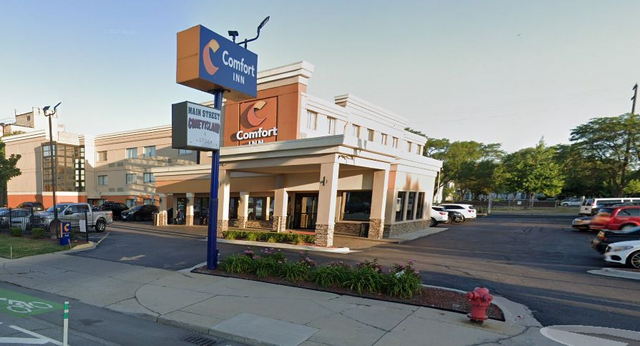 Travelodge  - Detroit Location (newer photo)